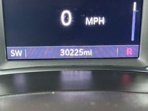 Used 2023 Chevrolet Equinox RS AWD/4WD image 38