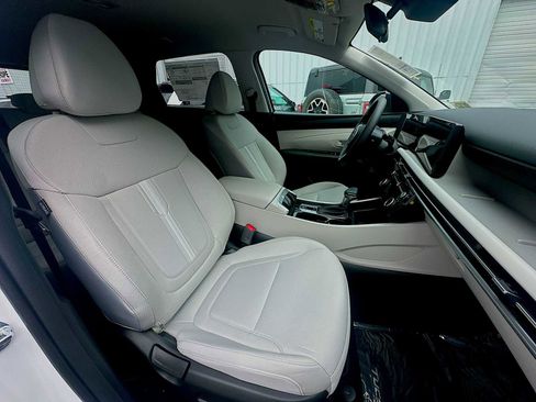 New 2026 Hyundai Tucson SEL FWD image 24