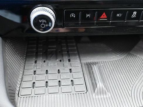 Used 2025 Ford Explorer ST w/ Sun And Sound Package AWD/4WD image 25