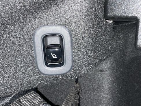 New 2026 Mercedes-Benz CLE 53 AMG 4MATIC Cabriolet image 17