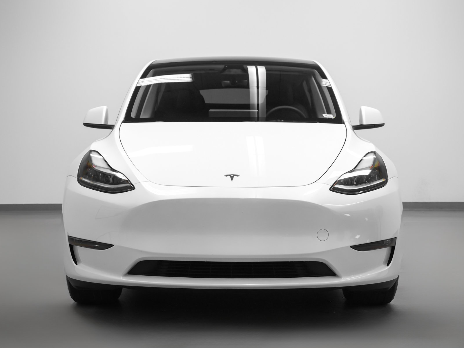 Used 2024 Tesla Model Y Long Range AWD/4WD image 8