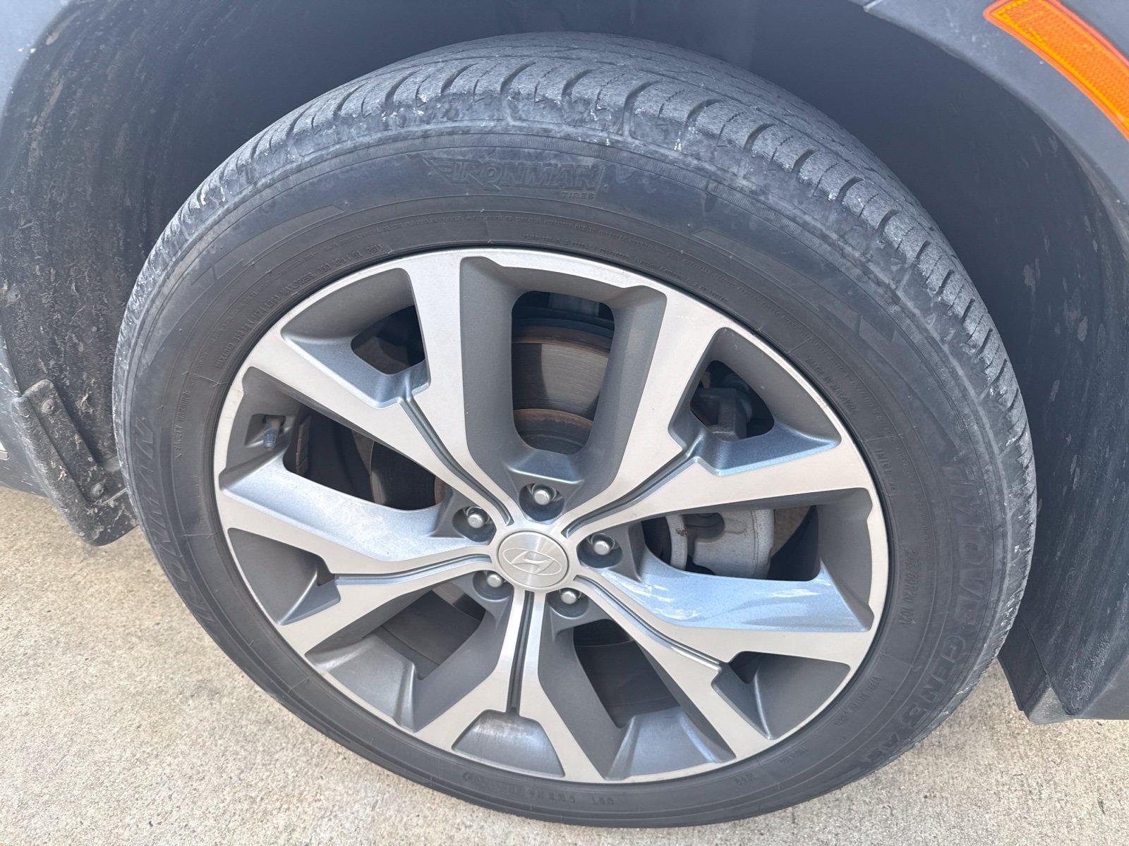 Used 2021 Hyundai Palisade SEL w/ Premium Package FWD image 4