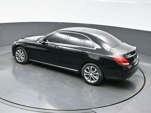 Used 2017 Mercedes-Benz C 300 4MATIC Sedan image 34