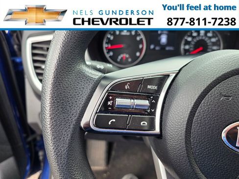 Used 2021 Kia Seltos LX AWD/4WD image 12