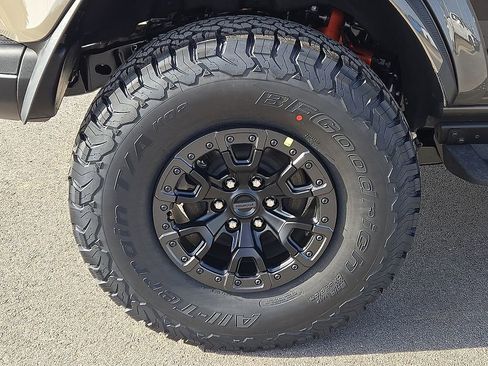 New 2025 Ford Bronco Raptor w/ Interior Carbon Fiber Pack image 7