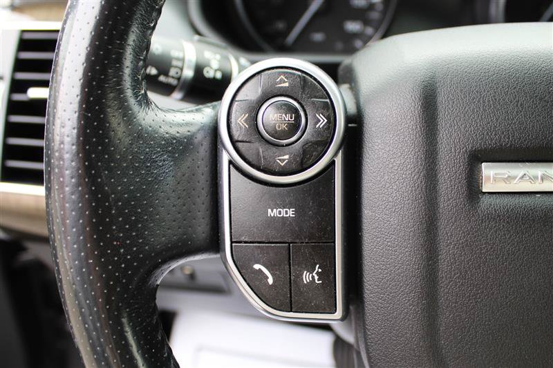 Used 2014 Land Rover Range Rover Sport HSE AWD/4WD image 17