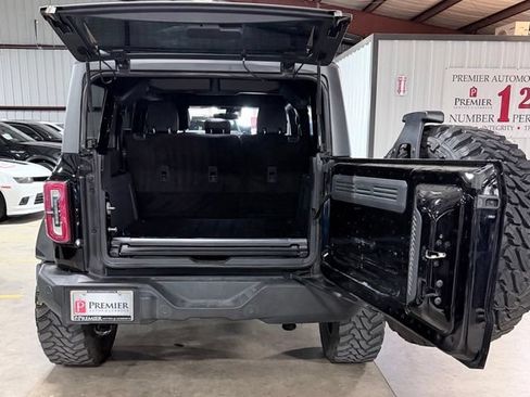 Used 2023 Ford Bronco Wildtrak AWD/4WD image 8