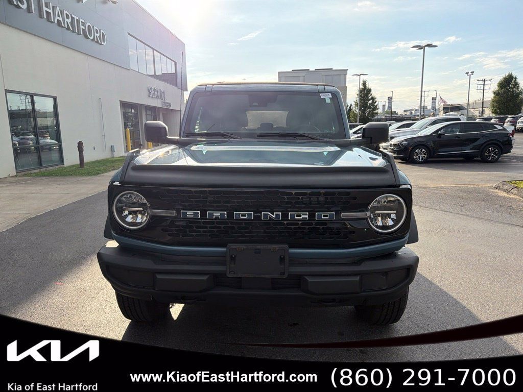 Used 2022 Ford Bronco 4-Door AWD/4WD image 4
