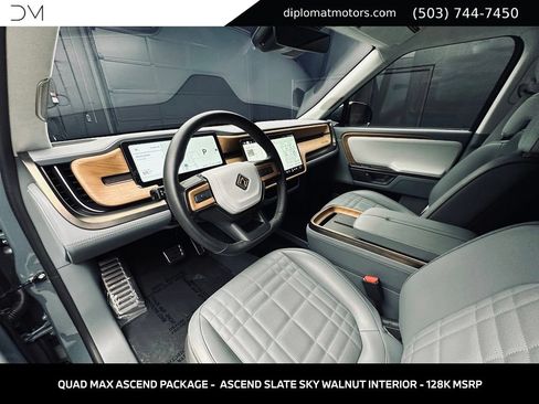 Used 2026 Rivian R1S Premium AWD/4WD image 16