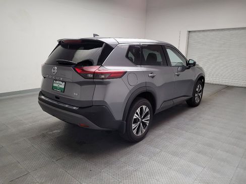 Used 2021 Nissan Rogue SV FWD image 9