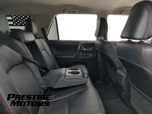 Used 2019 Toyota 4Runner TRD Off-Road Premium AWD/4WD image 32