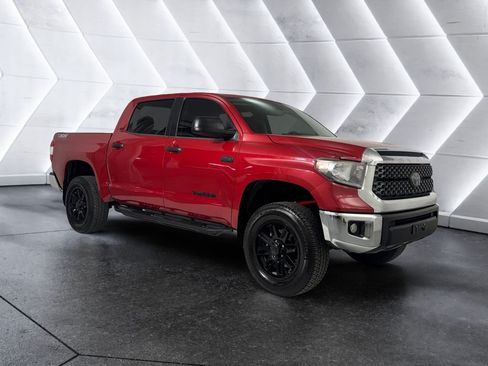 Used 2021 Toyota Tundra SR5 w/ SR5 Upgrade Package AWD/4WD image 1