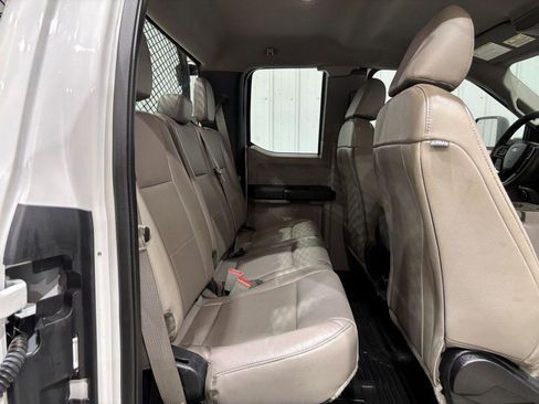 Used 2018 Ford F250 XL w/ Power Equipment Group image 14