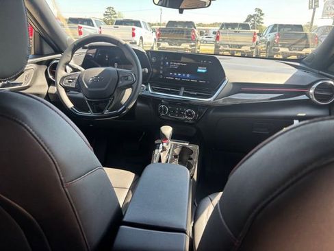 New 2026 Chevrolet Trax RS w/ Sunroof Package image 15