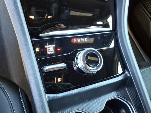 New 2026 Jeep Grand Cherokee L 4WD image 24