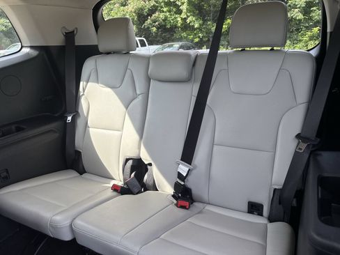 Used 2023 Kia Telluride S w/ S Sunroof Package FWD image 26