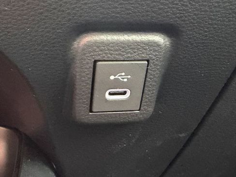 Used 2025 Toyota Corolla LE FWD image 20