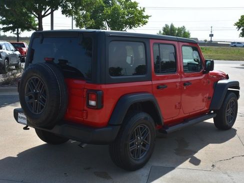 Used 2024 Jeep Wrangler Unlimited Sport AWD/4WD image 5