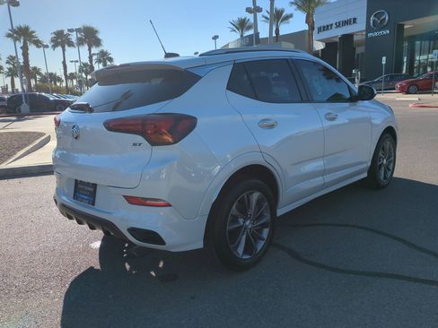 Used 2023 Buick Encore GX Select w/ Sport Touring Package image 5