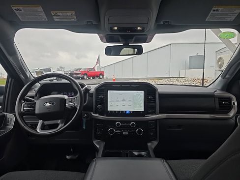 Used 2024 Ford F150 XLT w/ Mobile Office Package image 23