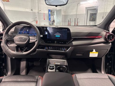 New 2027 Chevrolet Equinox RS w/ Safety and Technology Package AWD/4WD image 40