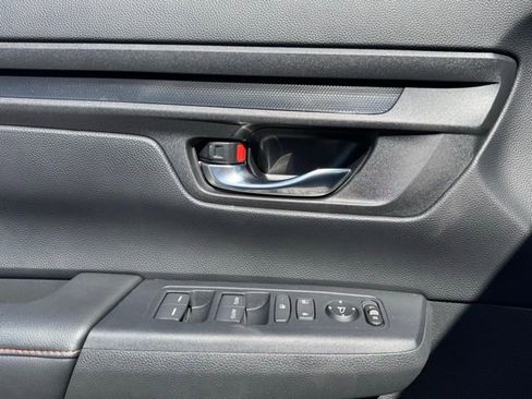 Used 2023 Honda CR-V Sport image 14