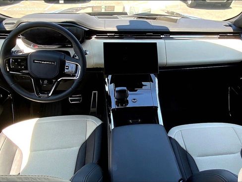New 2025 Land Rover Range Rover Sport SV Edition Two image 6