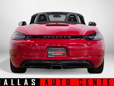Used 2020 Porsche 718 Boxster image 9
