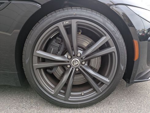 New 2024 Jaguar F-TYPE R image 19