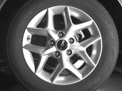 Used 2025 Kia Soul LX w/ LX Technology Package FWD image 14