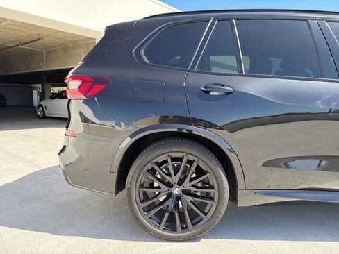 Used 2020 BMW X5 xDrive40i w/ M Sport Package image 5