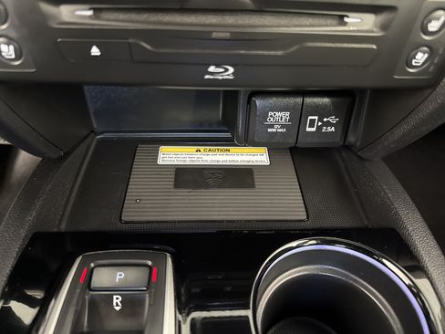 Used 2019 Honda Pilot Elite image 35