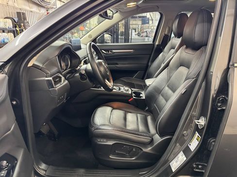 Used 2025 MAZDA CX-5 AWD 2.5 S w/ Preferred Package image 13