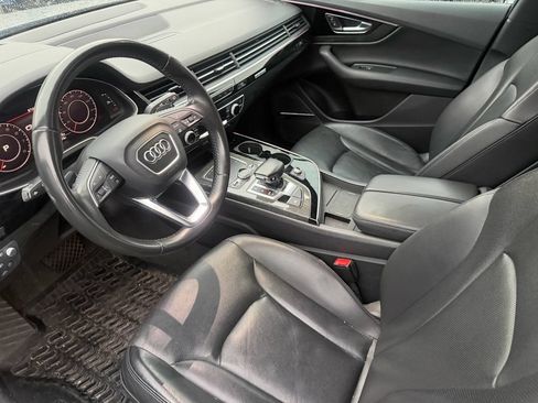 Used 2018 Audi Q7 3.0T Prestige w/ Prestige Package AWD/4WD image 2