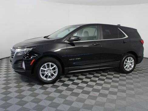 Used 2024 Chevrolet Equinox LT w/ LPO, Cargo Package image 2