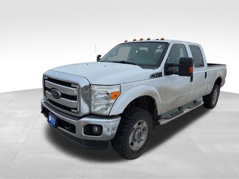 Used 2015 Ford F250 XLT w/ XLT Value Package image 4