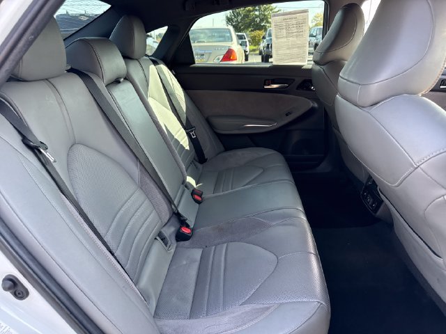 Used 2019 Toyota Avalon Touring w/ Advanced Safety Package FWD image 14