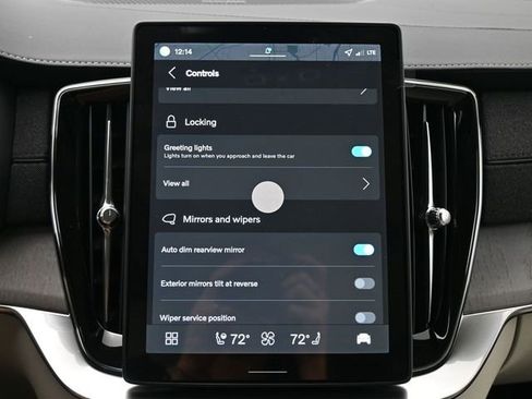 New 2026 Volvo XC90 B6 Ultra w/ Protection Package image 18