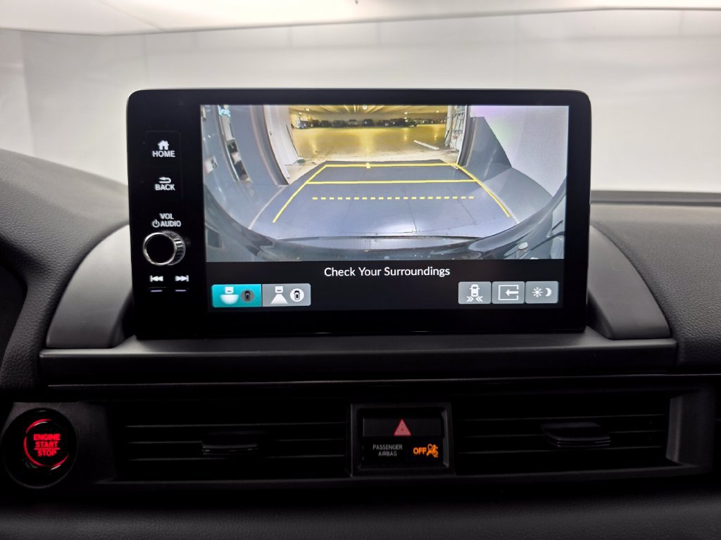 Used 2025 Honda Pilot TrailSport image 25