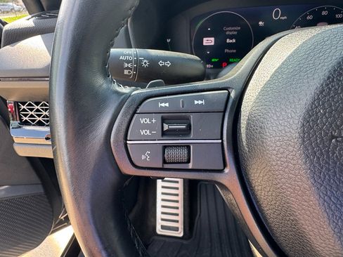 Used 2024 Honda Accord Sport image 12