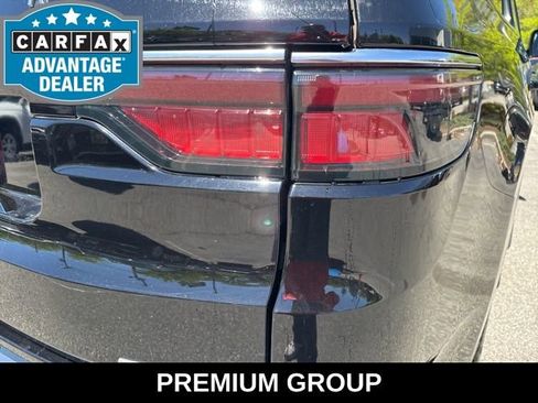 Used 2023 Jeep Wagoneer Series II w/ Premium Group I AWD/4WD image 33