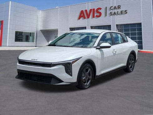 Used 2025 Kia K4 FWD image 1