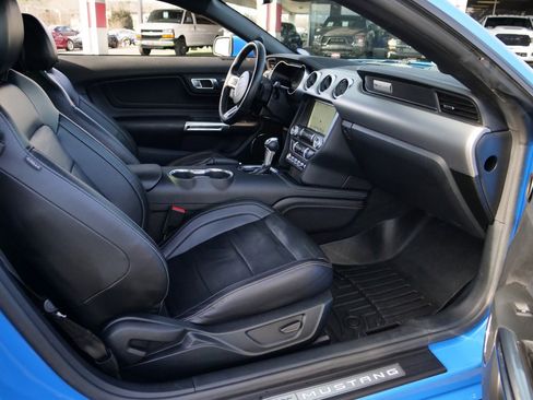 Used 2022 Ford Mustang GT Premium w/ Equipment Group 401A image 37