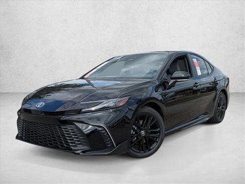 New 2026 Toyota Camry SE FWD image 1