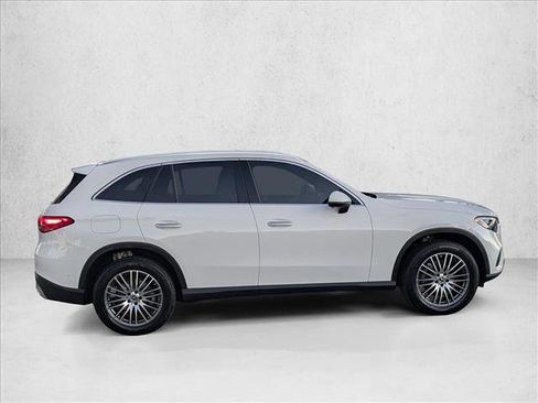 Certified 2026 Mercedes-Benz GLC 300 GLC 300 image 4