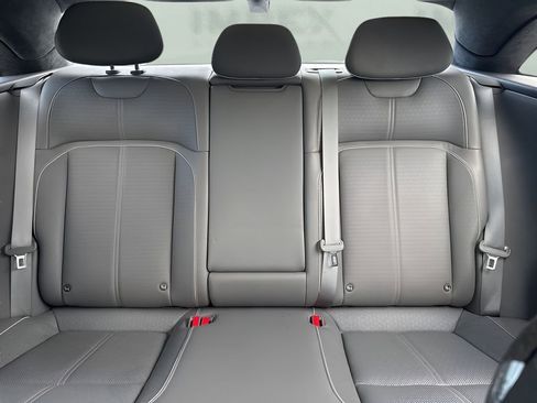 Used 2023 Lucid Air Grand Touring image 12