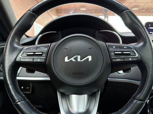 Certified 2023 Kia Stinger GT2 image 23