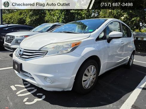 Used 2016 Nissan Versa Note SV FWD image 1