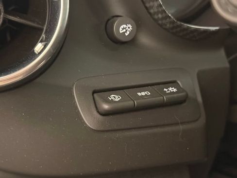 Used 2016 Chevrolet Camaro LT RWD image 11