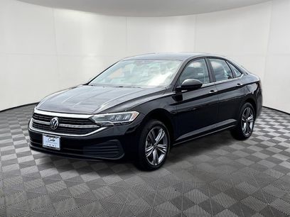 Used 2024 Volkswagen Jetta SE